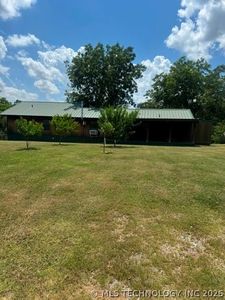 929 Hoover Rd