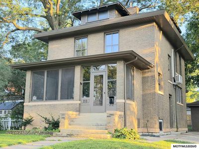 Property at 213 10th St NW, Mason City, IA