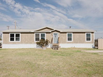 300 W 5th St