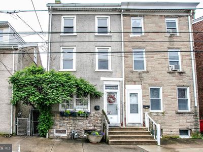 122 2nd St
