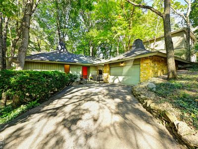 252 W Beverly Dr