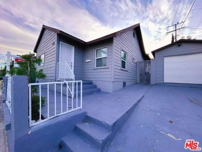 1109 N Chester Ave