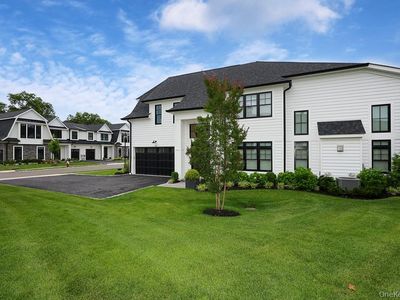 115 Three Ponds Lane E