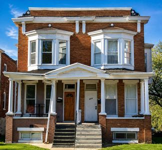 3814 Park Heights Ave