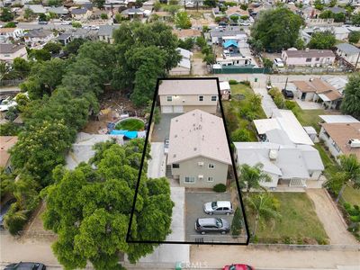2207 River Blvd