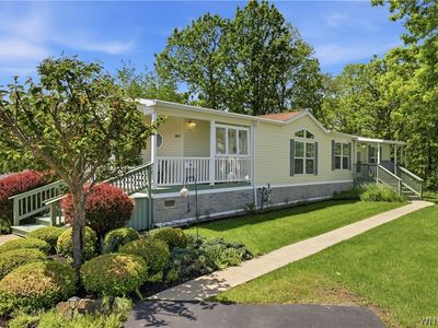 Property at 4650 Stonebridge Way, Clarence, NY