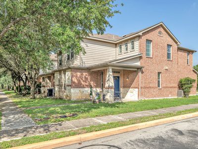 2502 Grayson Cir