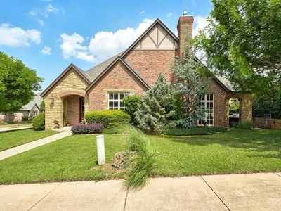 10512 Elmwood Forest Dr