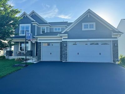 1562 Edgebrook Ln