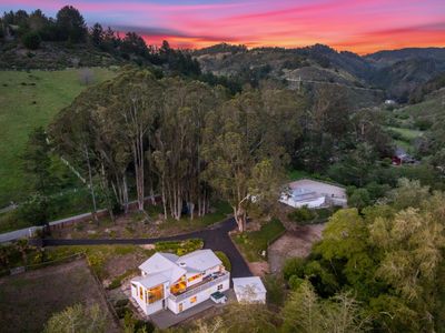 2570 Purisima Creek Rd