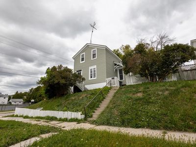 1236 St Clair AVENUE