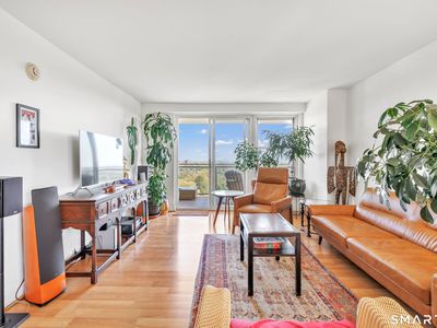 2625 Park Avenue #PHD