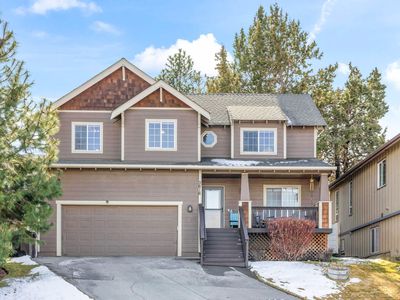 3616 SW Reindeer Ave