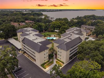 101 N GRANDVIEW STREET #203
