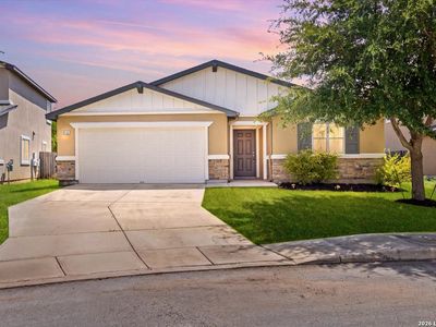 10102 Relic Oaks