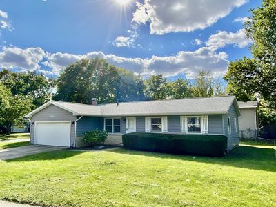 2009 Crescent Dr