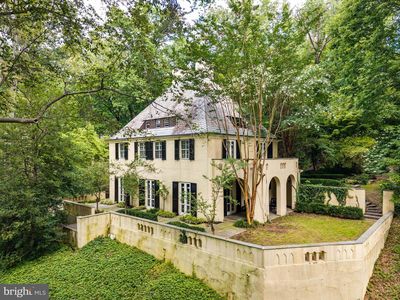 100 Cherry Ln
