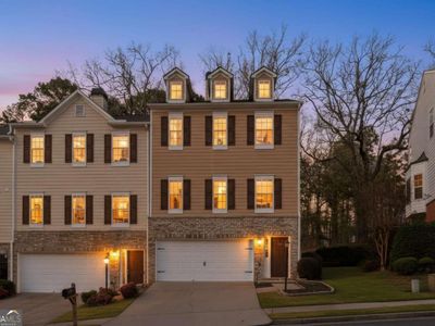 Property at 460 Eagle Tiff Dr, Sugar Hill, GA
