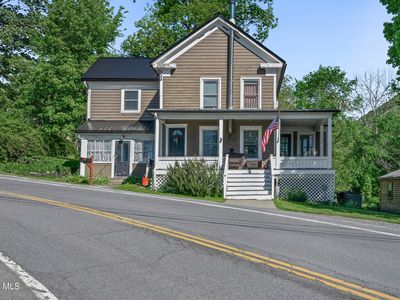 1619 Helderberg Trail