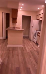 1247 SW 46th Ave APT 1306