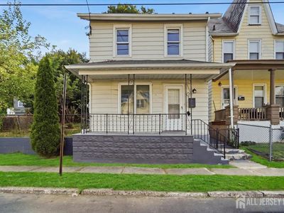319 Warren St