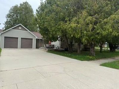 Property at 953 Michigan St, Sturgeon Bay, WI
