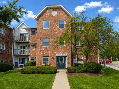 4312 W Shamrock Ln APT 3C