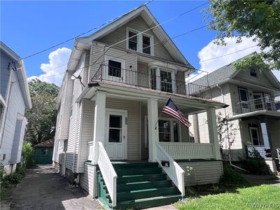 22 Edgewood Ave