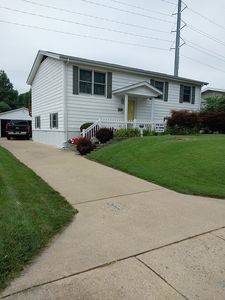415 Southampton Dr