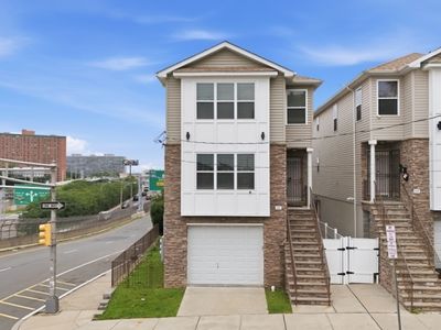101-103 N 6Th St