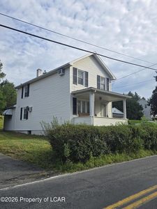 182 Ridgewood Rd