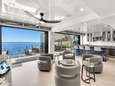 626 Island Dr