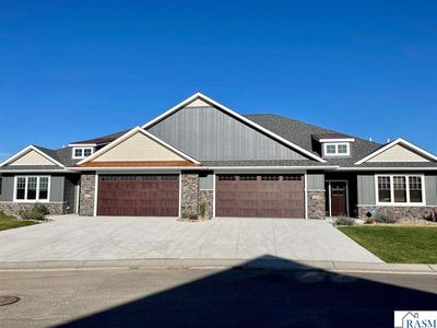 408 Fontaine Trl