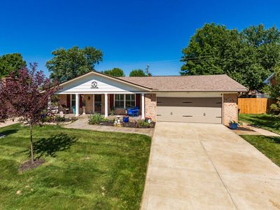 738 Meadow Wood Dr