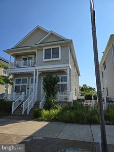 429 N New Hampshire Ave