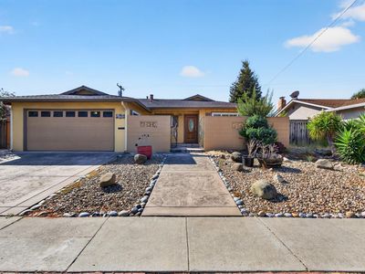 4556 Theresa Ave