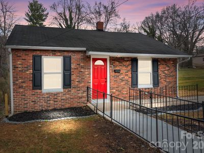 Property at 621 E Sharpe St, Statesville, NC