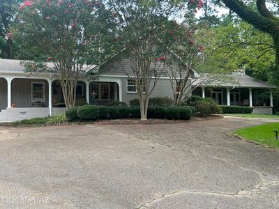 2101 Bluecutt Rd