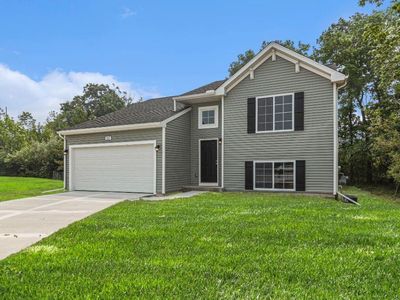 724 Manorwood Cir