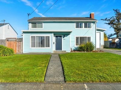 Property at 336 7th St, Crescent City, CA