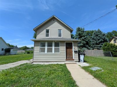 240 E Dunham Ave