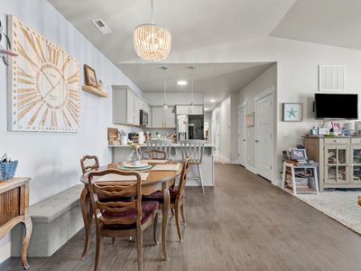 949 W Big Ben Ln Unit 302