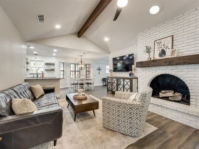 918 Oak Creek Estates Dr