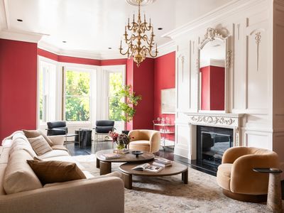 33 Commonwealth Ave #5