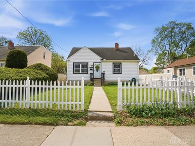 606 Morse Ave