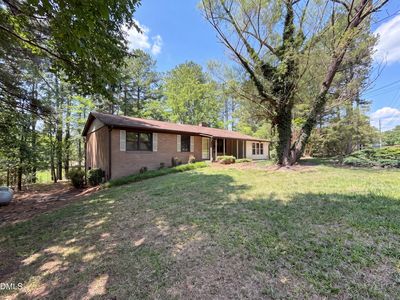 2560 Mangum Ave