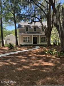 23 Millers Pond Dr