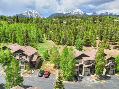 285 Kestrel Lane