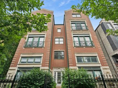 867 N Paulina St APT 3S