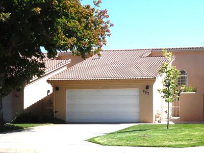 687 W Hale Ave